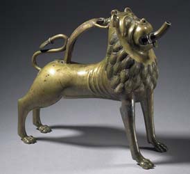 lion-pot-a-vin.tirage en bronze période médiévale